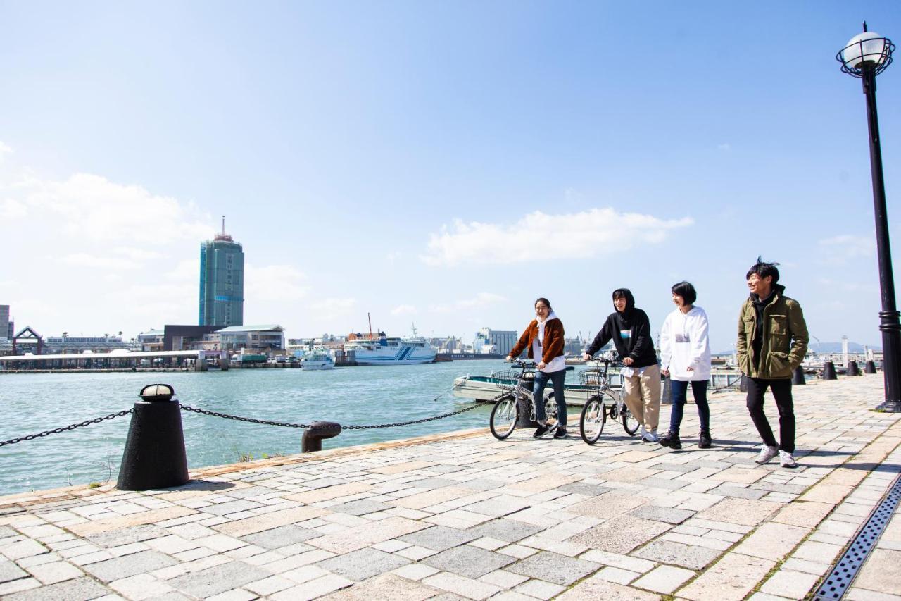 Fukuoka Guesthouse Ship Exterior foto